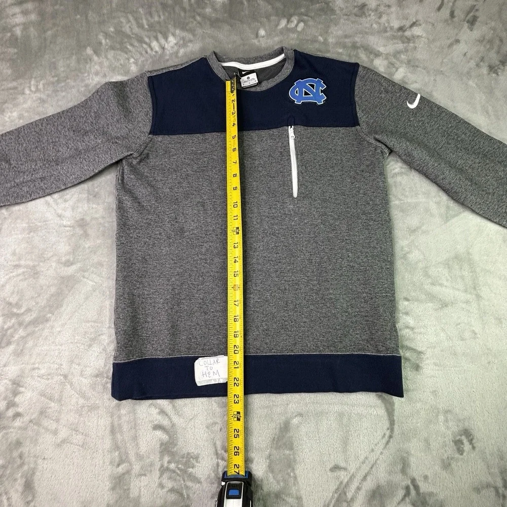 Nike Mens Medium 1/2 Zip Pullover‎ University of North Carolina UNC Tar Heels
